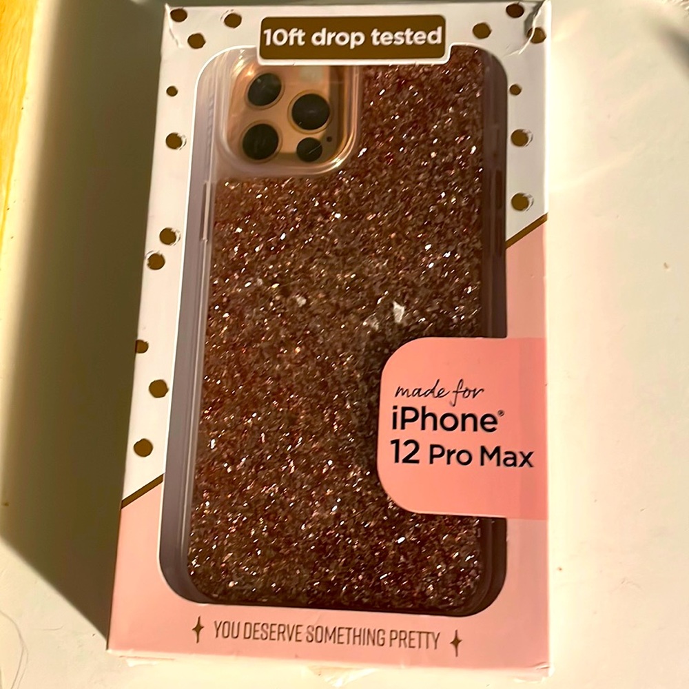 iPhone12 Pro max case . Very sparkly and Pink!